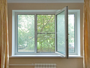 Требуются в цех ПВХ монтажники ,  сборщики ,  стекольщики