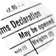 Требуется таможенный декларант