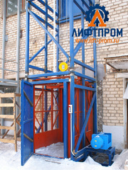 Грузовые подъемники для склада или производственного здания